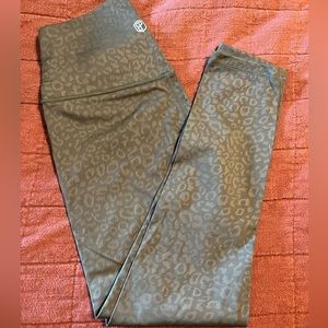 Olive leopard leggings